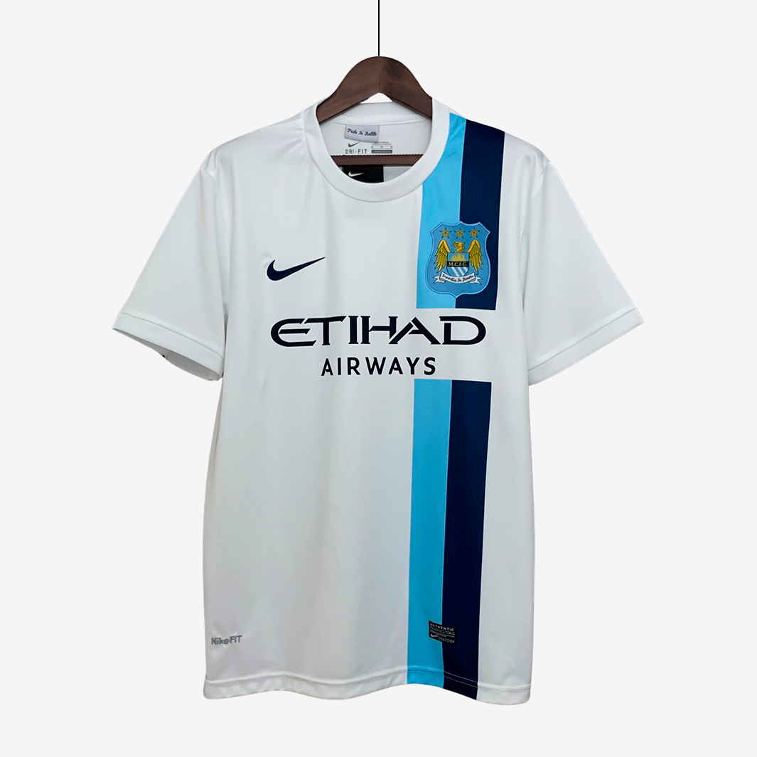 4-87_6a79b7d8-6b2d-4db2-b586-2b81b5cd4746 Camiseta Tercera Manchester City 2013/14 – Versión Retro - Imagen 1
