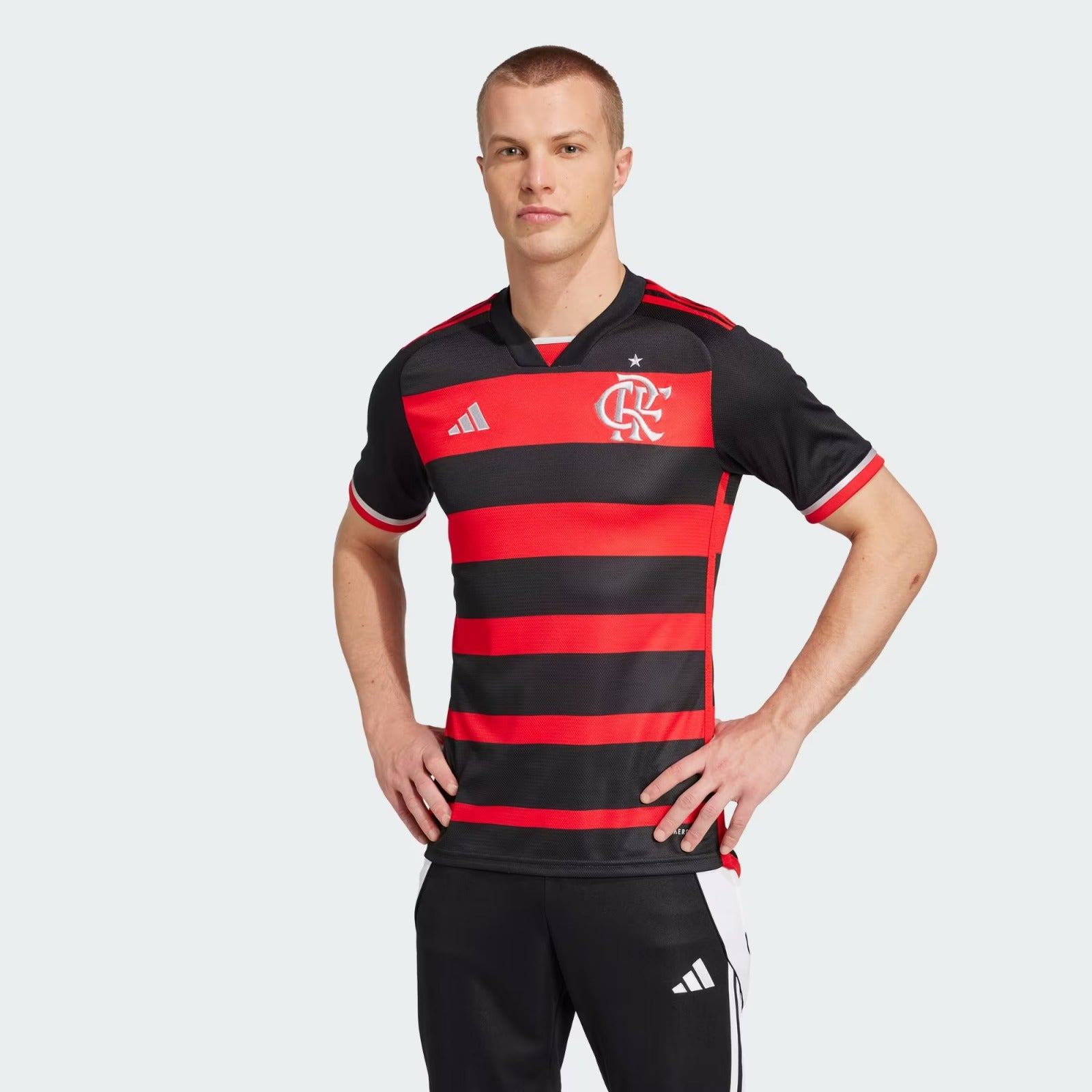 683ffc13-9234-4e90-a728-a233a498d14f Flamengo 2024/25 Camiseta Local Versión Aficionado - Imagen 1