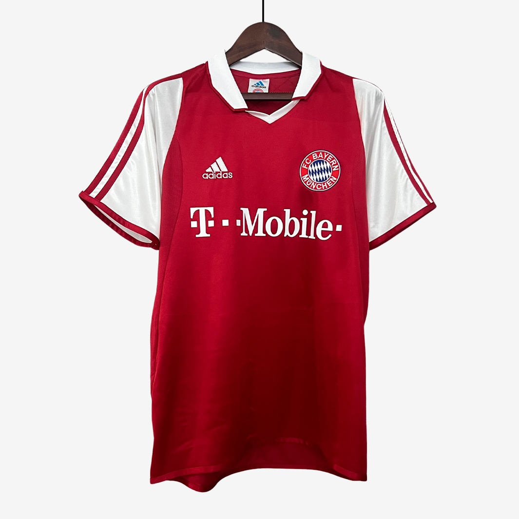 7-125_2d3676f3-eced-4d10-83f3-15059fbd5523 Camiseta Local Bayern Munich 2003/04 – Versión Retro - Imagen 1