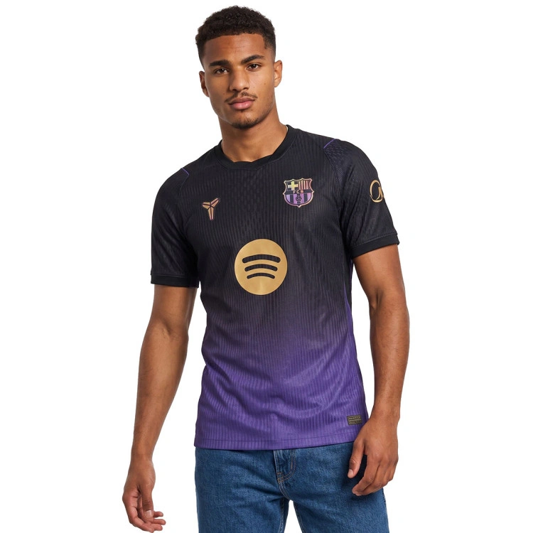 camiseta-nike-authentic-fc-barcelona-segunda-equipacion-x-kobe-2026-2027-purple-0.webp Camiseta FC Barcelona Visitante 26/27 Player Version - Imagen 1